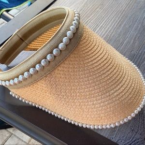 Gently used sun hat